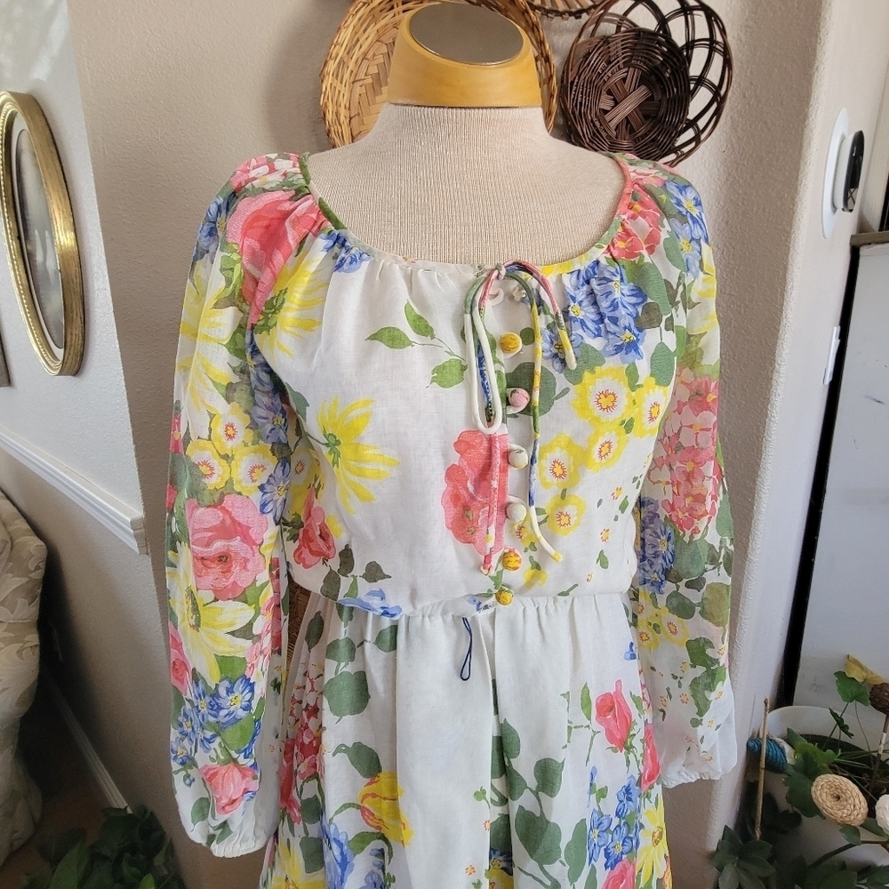 Avalon Classic Vintage Floral Long Sleeve Maxi Dress - Picture 8 of 16